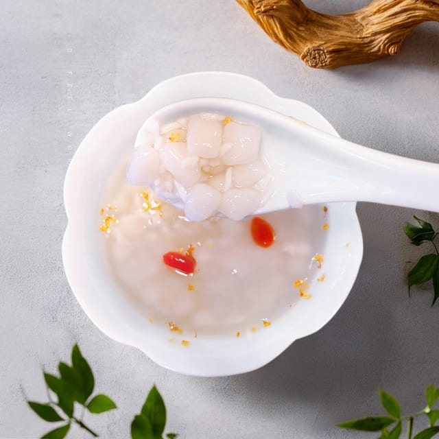Glutinous Rice Balls in Sweet Rice Wine / 酒酿糯米丸.